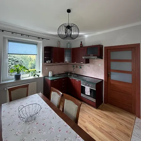Pod Orzechem Apartman *